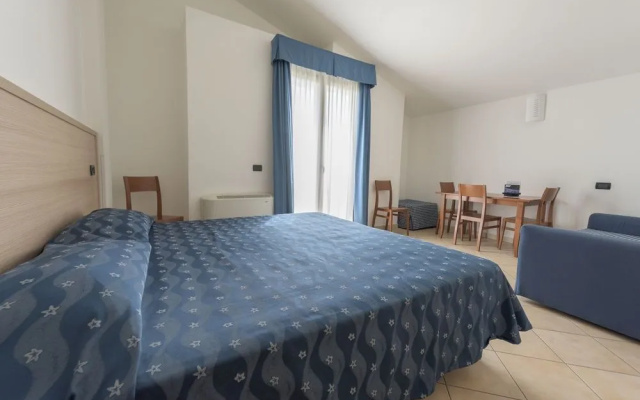 Hotel Isola Rossa - Image 6