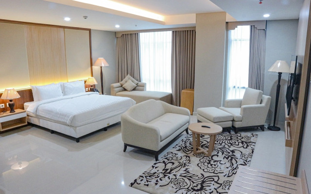 UNS Tower Hotel