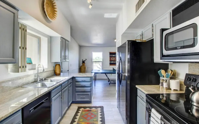 Stylish Tucson Home w/ Patio & Private Pool!