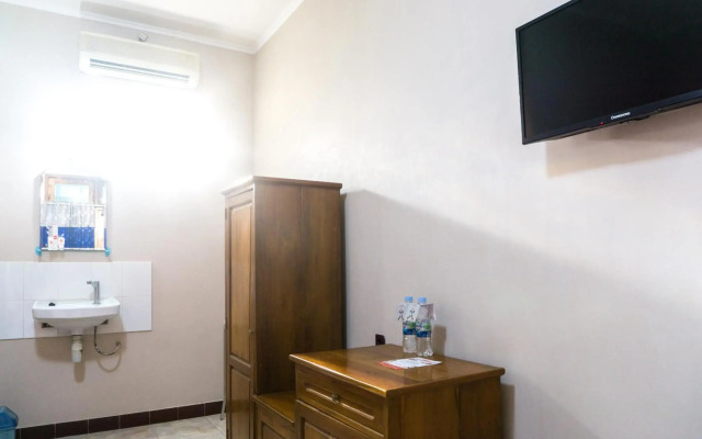 Super OYO 942 Srikandi Hotel