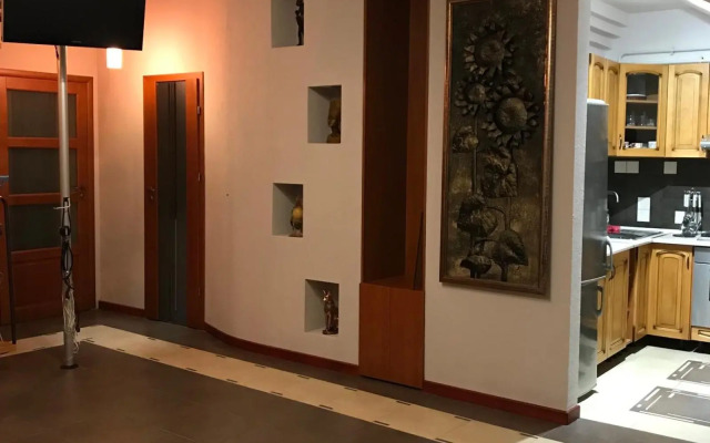 Затишна квартира в спальному районі