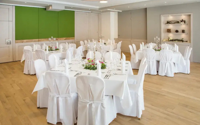 Landgasthof & Land-gut-Hotel Zur Rose