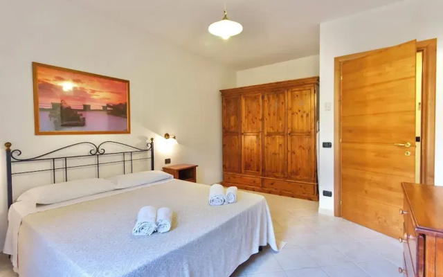 Village with swimming pool just a few minutes from Alghero