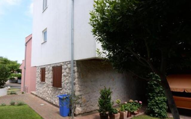 Apartments Leonarda