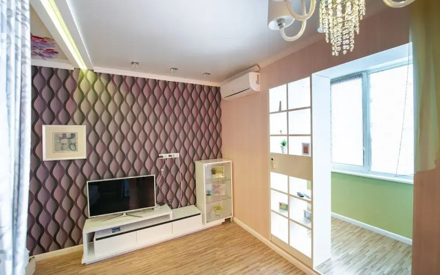 One Room Apartment on Leonova St. 66