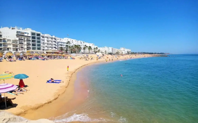 T1 Lote Novo 50m Praia Suite 4pax