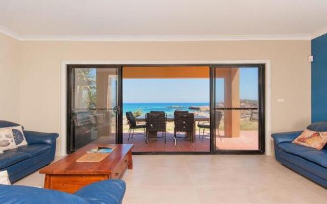 Birubi Point Anna Bay - 17A