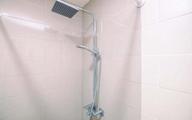 Spacious And Elegant 1Br Apartment Pejaten Park Residence