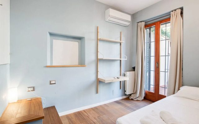 Santa Reparata Apartment with Patio and Terrace