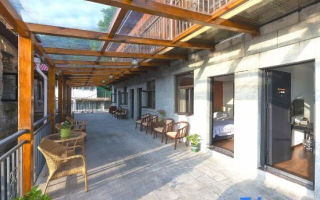 Lushan Dongtian Guesthouse