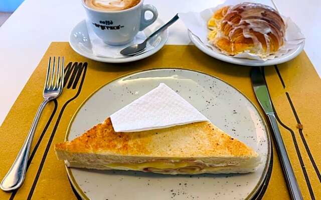 Гостевой дом BQ House Colosseum Luxury Rooms