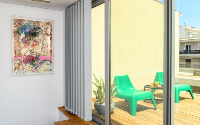 Premier Artful City Loft with Terrace
