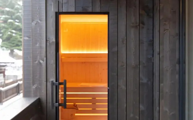 Premium Holiday Apartment With Balcony and Sauna