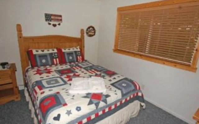 1247 Lester Street By Redawning