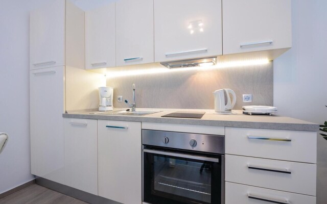 Nice Home in Cavtat With Wifi and 1 Bedrooms