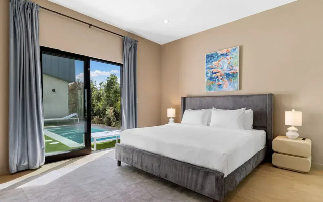 The Bella Villa 2 in Venice