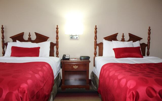 Ramada Perry Near Fairgrounds