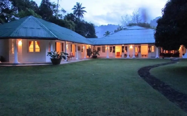Iona Bungalow