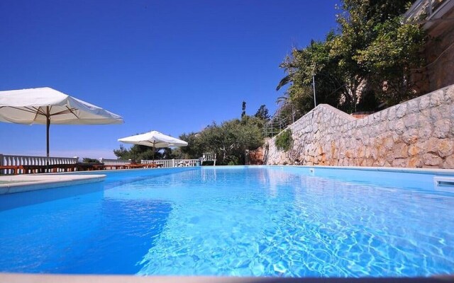 Feel like home The holiday you deserve