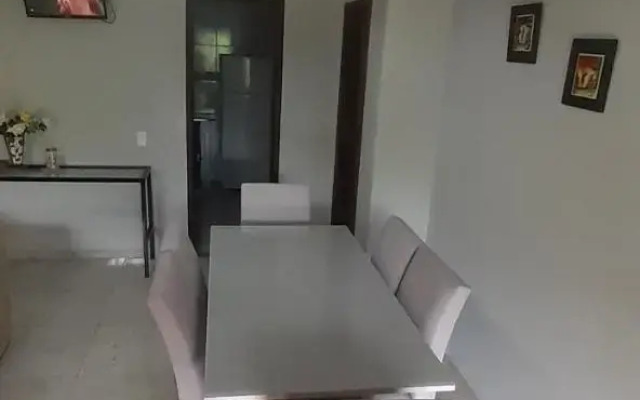 Casa Amarelinha