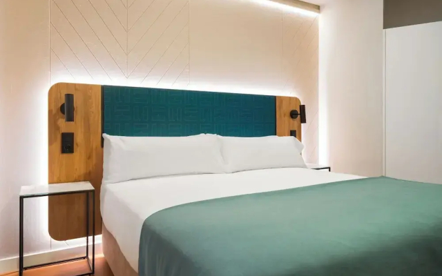 Limehome Benidorm Calle Major