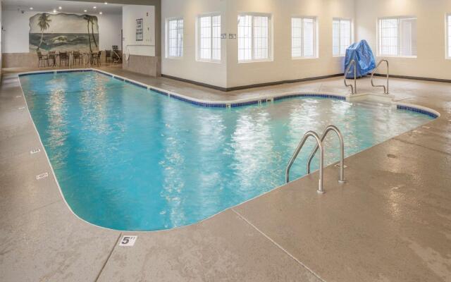 The Suites at Fall Creek