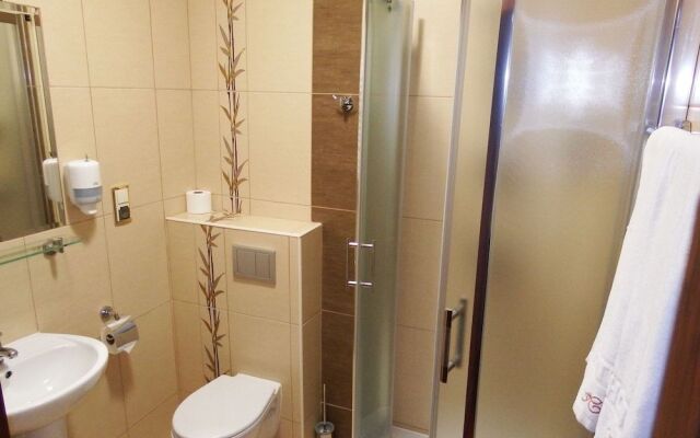 Hotel Rytwiany Nowy Dworek