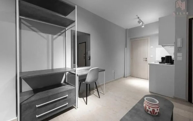 Modeco Nilie Hospitality MGMT
