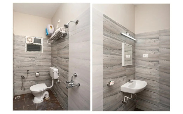 Rithikha Inn Blossoms By OYO Rooms