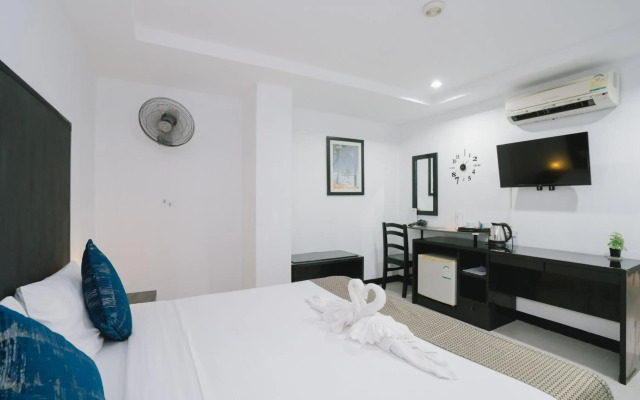 Noble House Patong