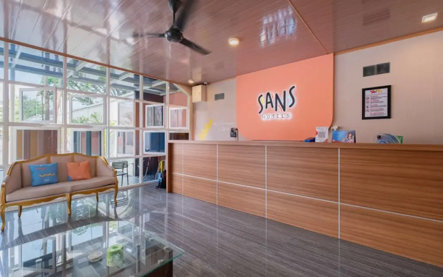 Sans WM Hotel Blitar