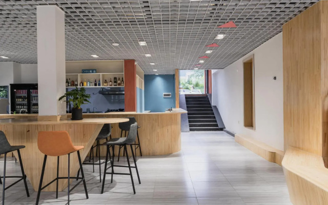 Taoxi Creek Hostel