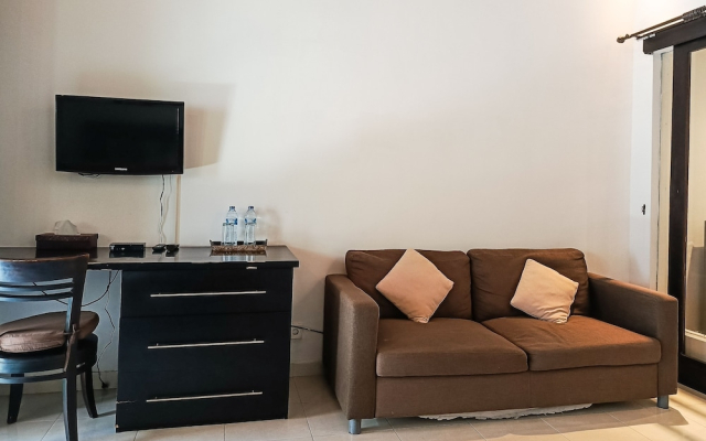 Tanjung Lima Hotel Legian