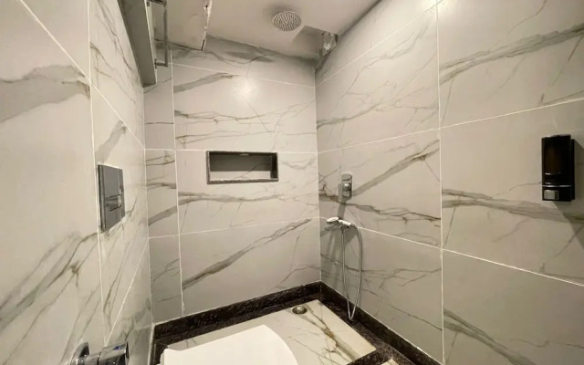 Hotel Himgiri