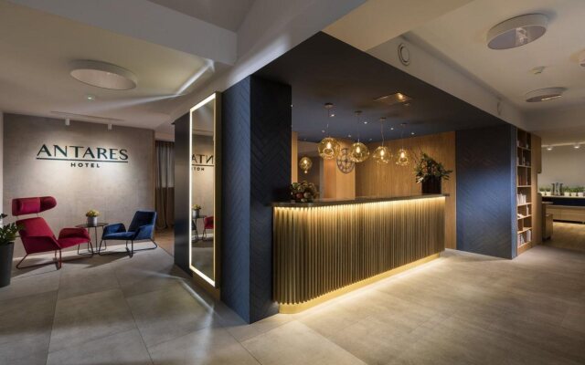 Hotel Antares