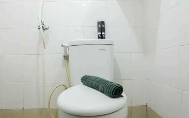 Well Furnished 2BR Bassura City Apartment