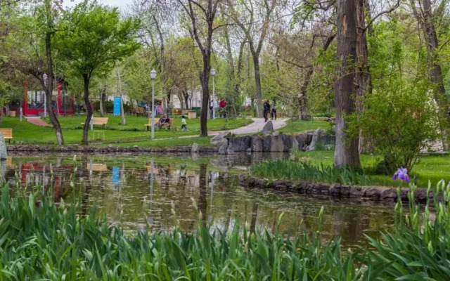 The Lovers Park Apartment