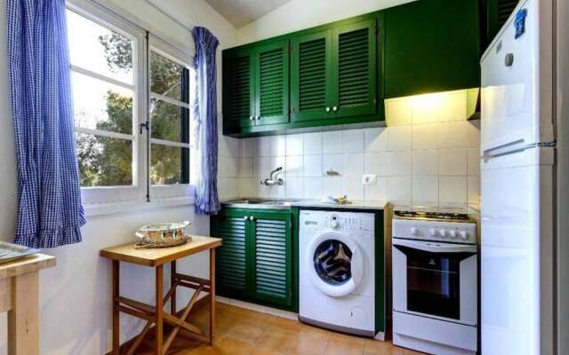 107610 - Apartment in Cala Blanca