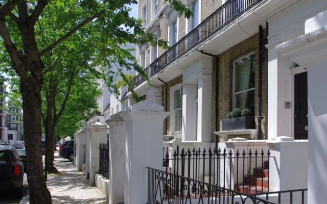 The London Agent Chelsea Peaceful