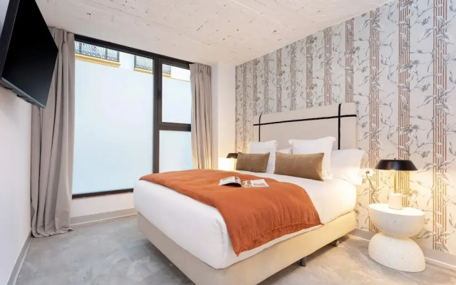 Cozy 2BD Duplex in Seville Center Gran Poder