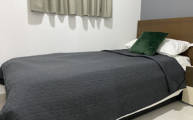 La mer Specious Apartment