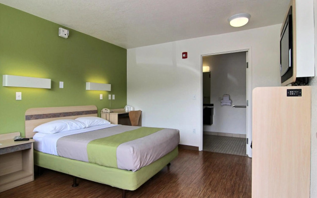 Motel 6 Albuquerque, NM - Midtown