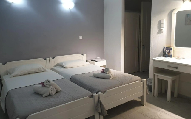 Syros Holidays