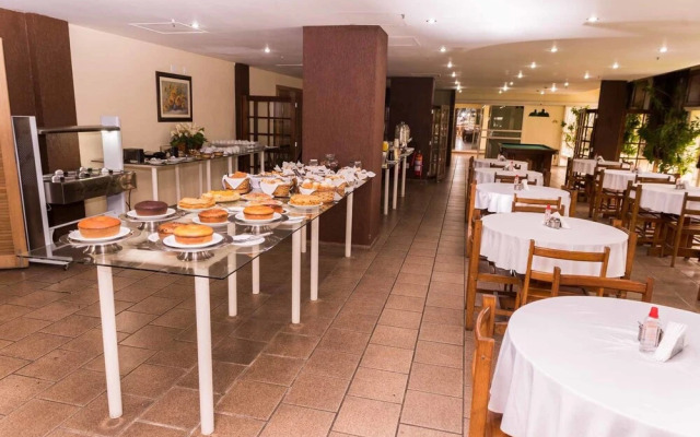 Stratus Vila Hotel