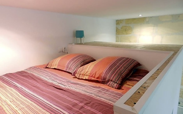 B&B Bordeaux Saint Michel