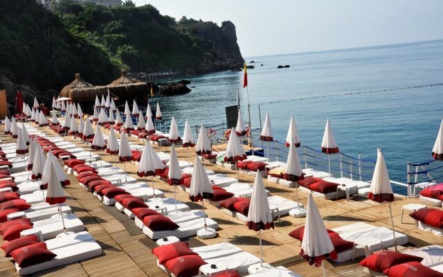 Bilem Hotel Beach & Spa