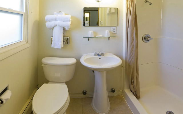 Sunset Lodge Escanaba