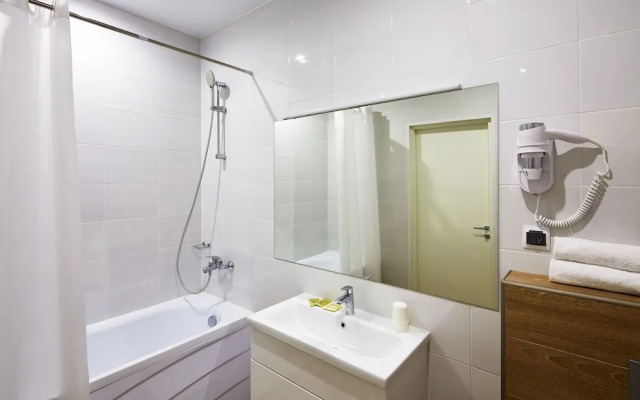 Voyage Hotel - Budget Rooms