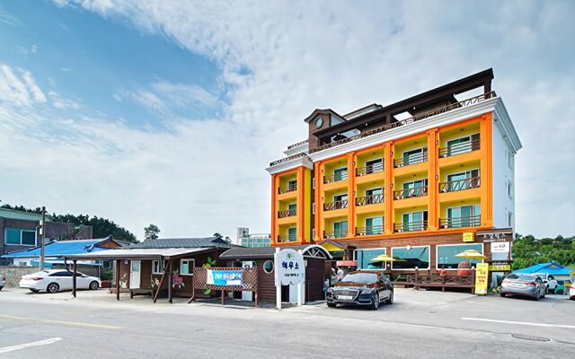 Gangneung Le Select Pension