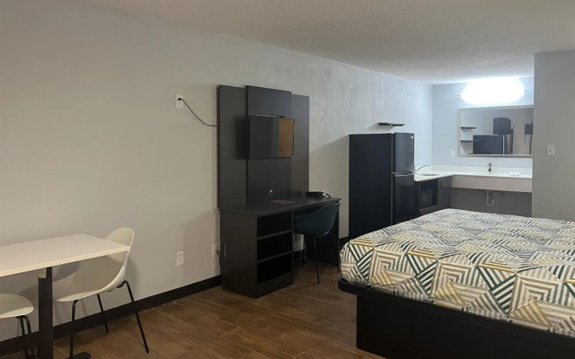 Studio 6 Suites Hurricane, Wv